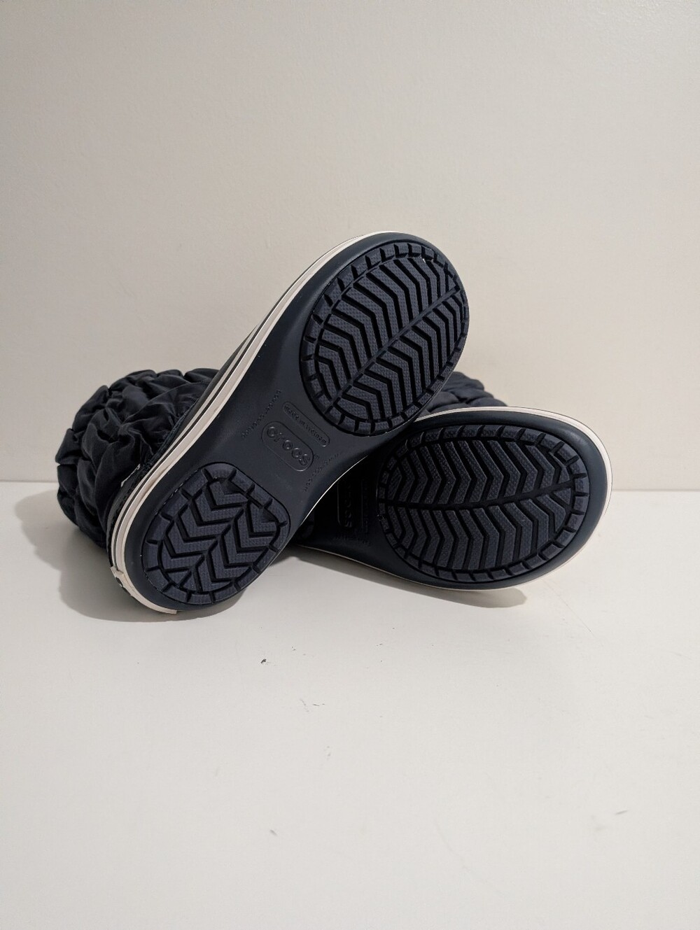 CROCS Women’s Blue/White Puff Winter/Rain Nylon Shaft Boots Size 10 - Picture 6 of 6